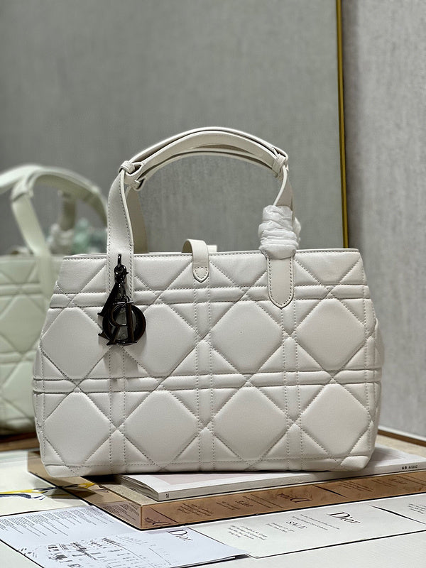 BC - CHANEL BAGS - 012 Sale